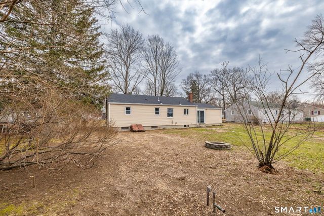9 Glendale Road, Enfield, CT 06082