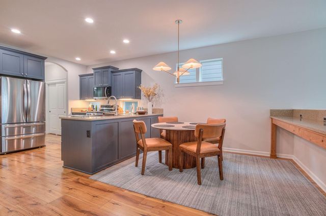 20798 NE Sierra Drive, Bend, OR 97701