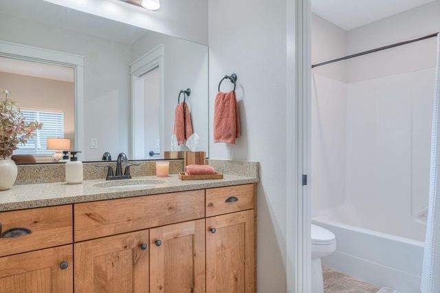 20798 NE Sierra Drive, Bend, OR 97701