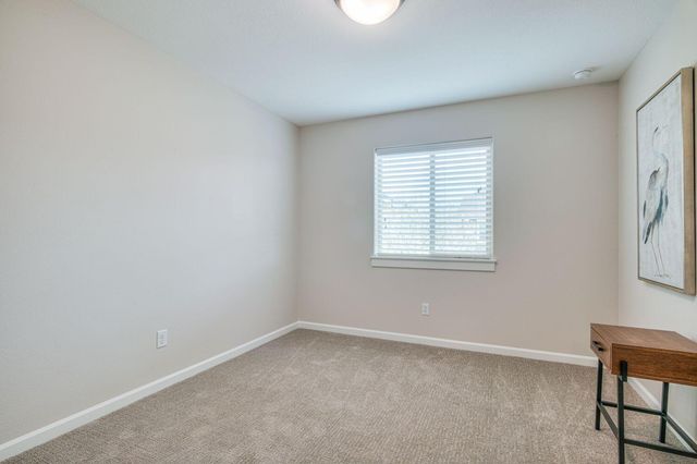 20798 NE Sierra Drive, Bend, OR 97701