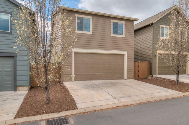 20798 NE Sierra Drive, Bend, OR 97701