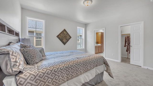 364 Willow DRIVE, Sheboygan Falls, WI 53085