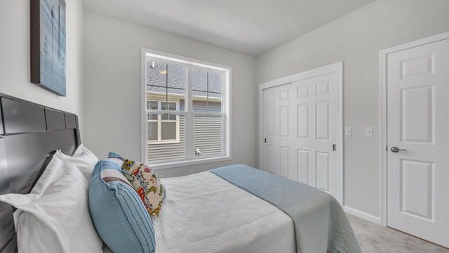 364 Willow DRIVE, Sheboygan Falls, WI 53085