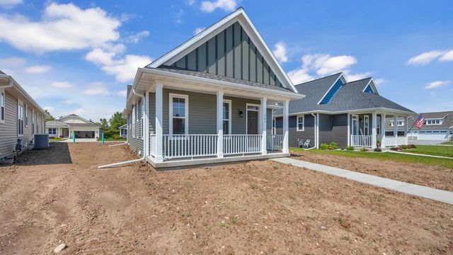 364 Willow DRIVE, Sheboygan Falls, WI 53085