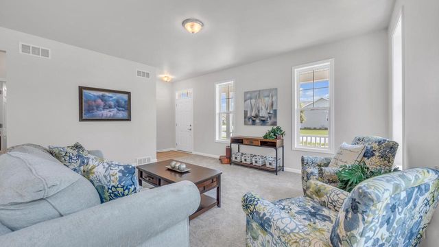 364 Willow DRIVE, Sheboygan Falls, WI 53085