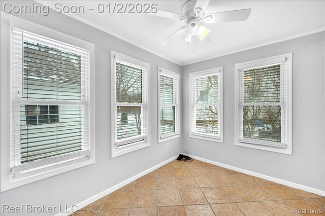 1634 Crooks Road, Royal Oak, MI 48067