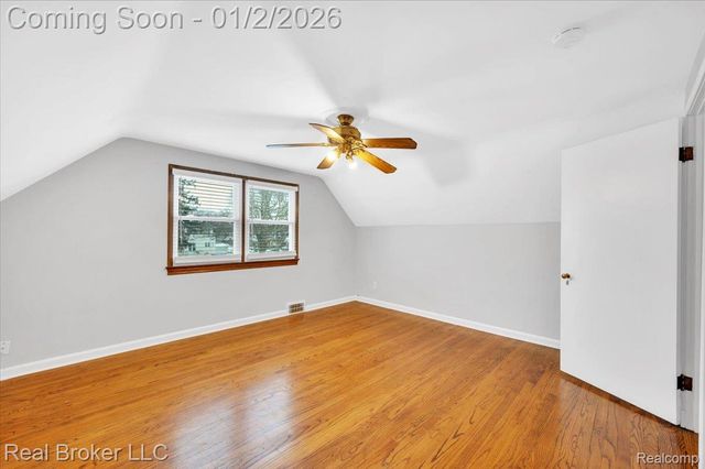 1634 Crooks Road, Royal Oak, MI 48067