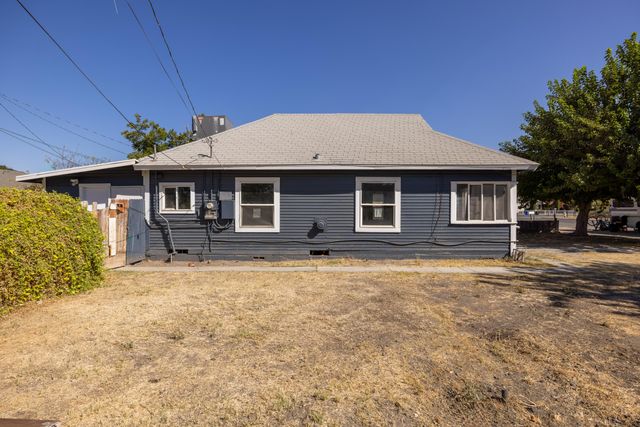 916 Norboe Avenue, Corcoran, CA 93212