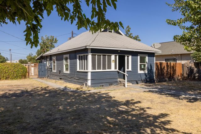 916 Norboe Avenue, Corcoran, CA 93212