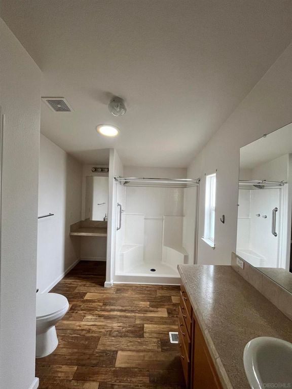 Image 15 of property listing at 1219 E Barham Dr SPC 81, San Marcos, CA 92078