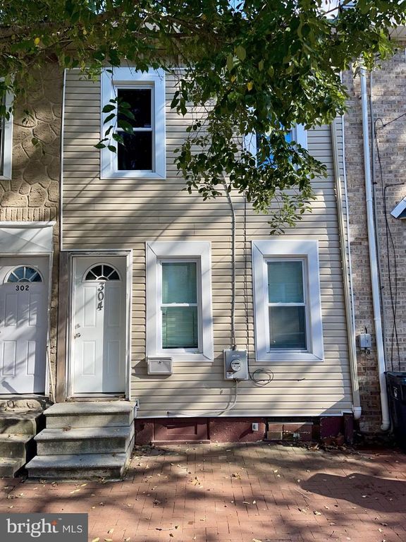 304 S CLAYMONT ST, Wilmington, DE 19801