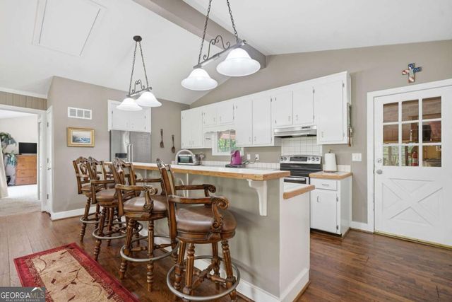 206 White Antelope Street, Waleska, GA 30183
