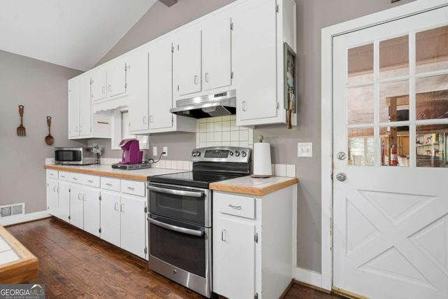 206 White Antelope Street, Waleska, GA 30183