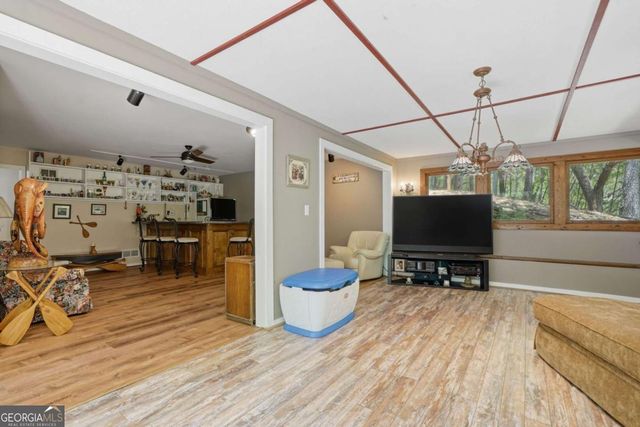 206 White Antelope Street, Waleska, GA 30183