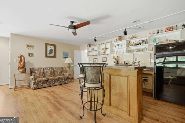 206 White Antelope Street, Waleska, GA 30183