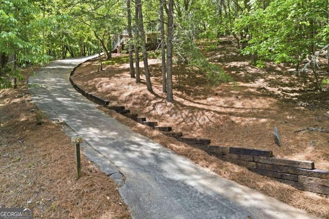 206 White Antelope Street, Waleska, GA 30183