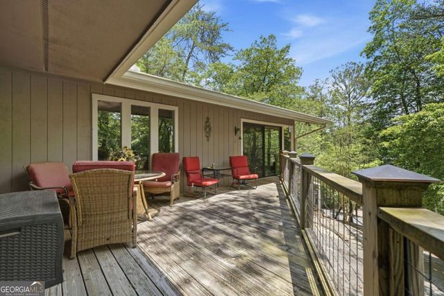 206 White Antelope Street, Waleska, GA 30183