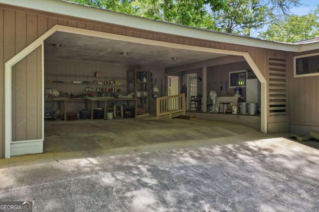 206 White Antelope Street, Waleska, GA 30183