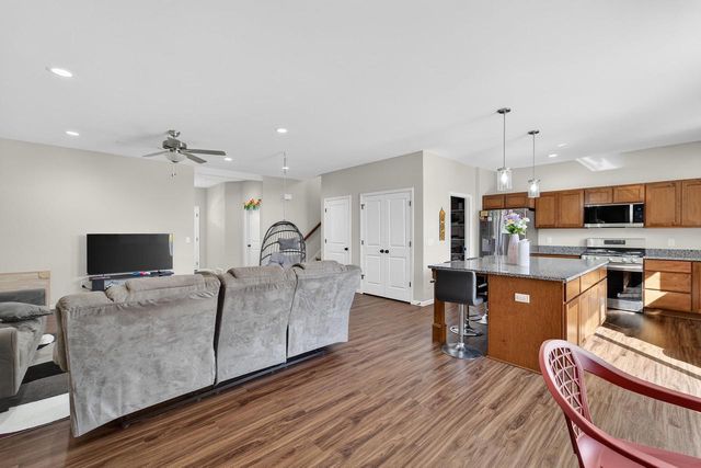 9607 Summer Willow Lane, Verona, WI 53593