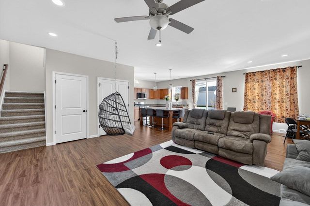 9607 Summer Willow Lane, Verona, WI 53593