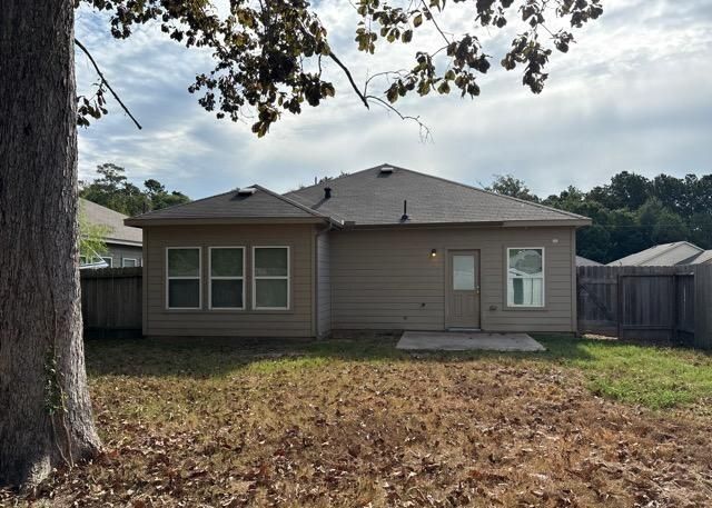 1206 Parkhurst Avenue, Cleveland, TX 77327