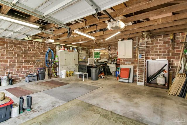 1057 Pauline St, Cantonment, FL 32533