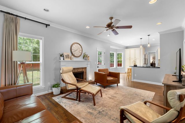 1357 Saybrook Xing, Thompsons Station, TN 37179