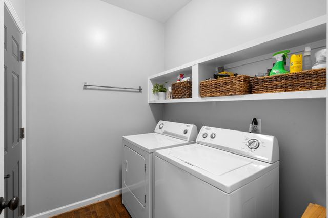 1357 Saybrook Xing, Thompsons Station, TN 37179