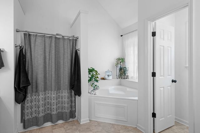 1357 Saybrook Xing, Thompsons Station, TN 37179