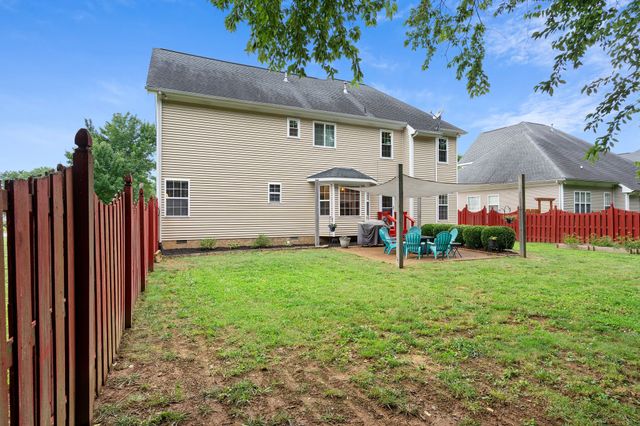 1357 Saybrook Xing, Thompsons Station, TN 37179