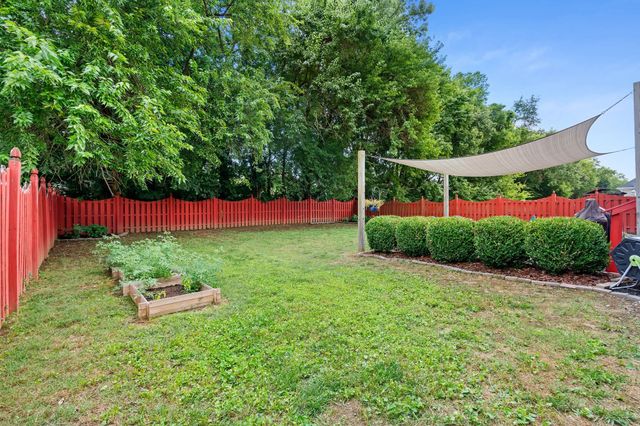 1357 Saybrook Xing, Thompsons Station, TN 37179