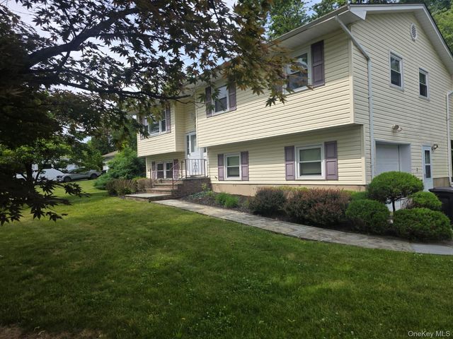 3 Amherst Road, New City, NY 10956