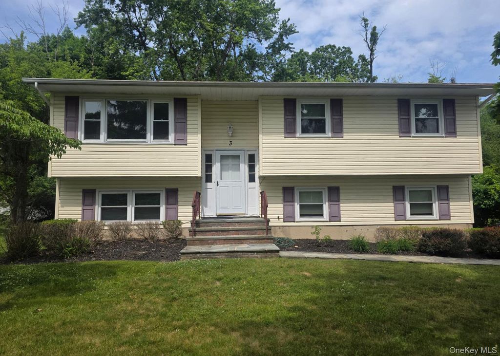3 Amherst Road, New City, NY 10956