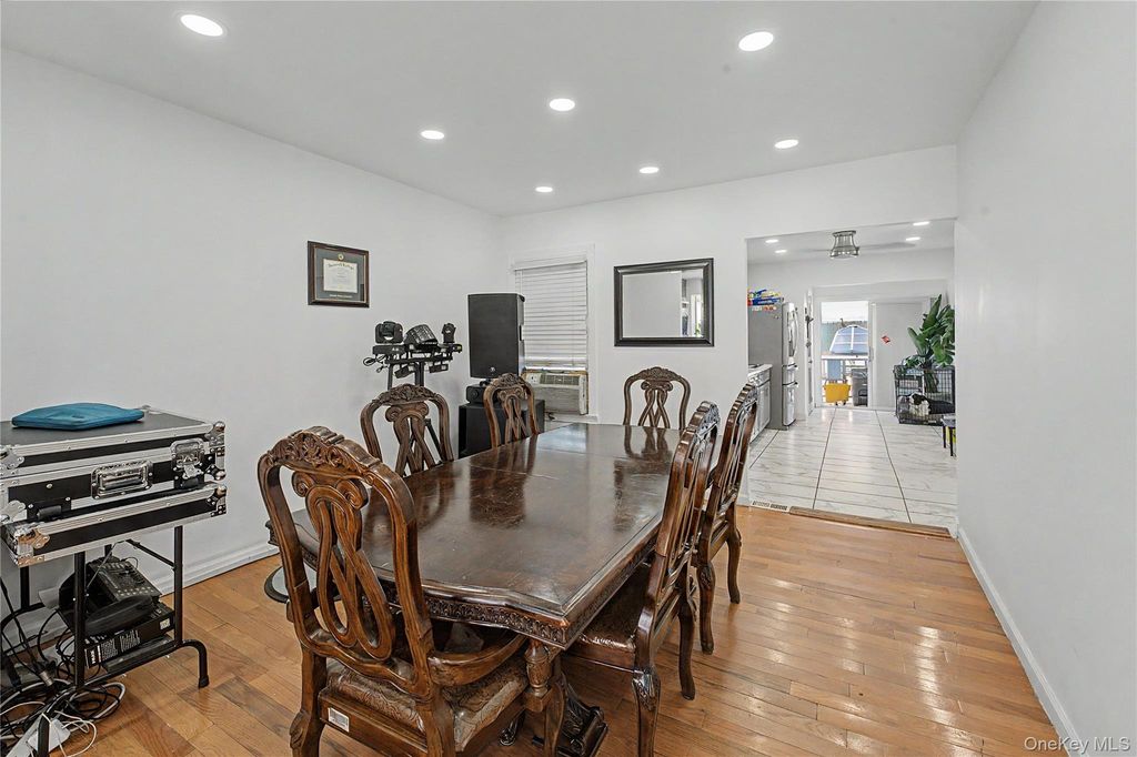 11518 147th Street, Jamaica, NY 11436 — photo 4