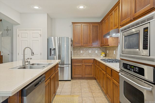 3422 HIGHLINE TRL, San Antonio, TX 78261