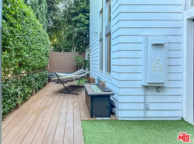 1037 N Laurel Avenue 10B, West Hollywood, CA 90046