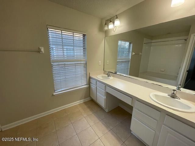 4216 CROWNWOOD Drive, Jacksonville, FL 32216