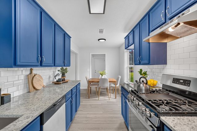 1547 Oakbrook Street, Lancaster, TX 75134