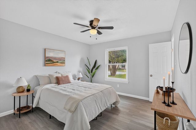 1547 Oakbrook Street, Lancaster, TX 75134