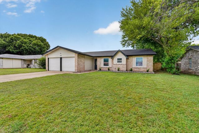 1547 Oakbrook Street, Lancaster, TX 75134
