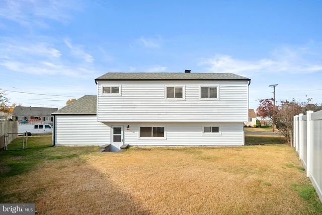 23 HASTINGS RD, Hamilton, NJ 08620