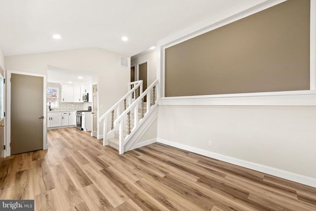 23 HASTINGS RD, Hamilton, NJ 08620