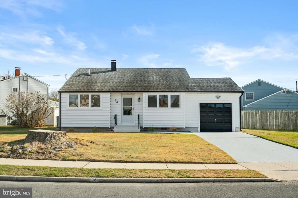 23 HASTINGS RD, Hamilton, NJ 08620