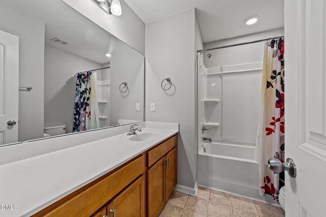 12 E Willow Trace Way, Clayton, NC 27527