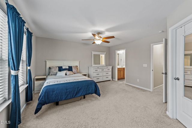 12 E Willow Trace Way, Clayton, NC 27527