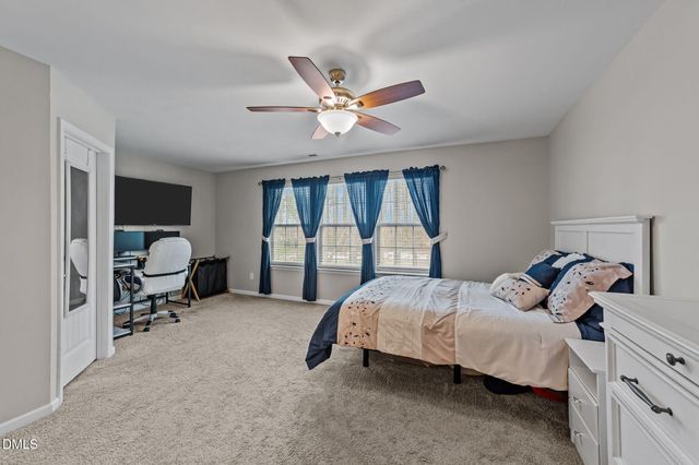 12 E Willow Trace Way, Clayton, NC 27527