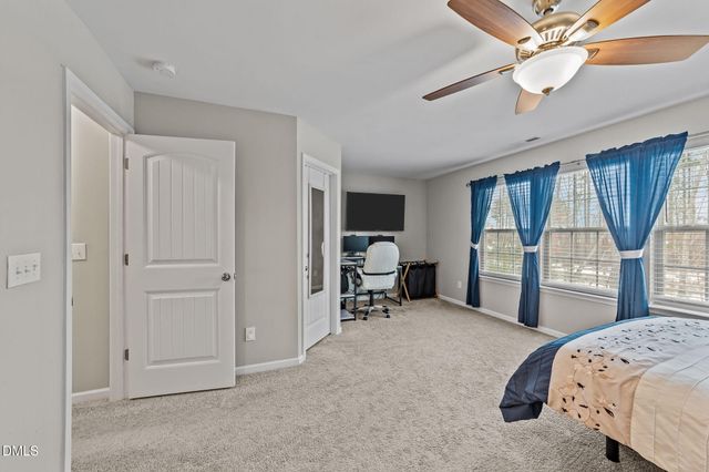 12 E Willow Trace Way, Clayton, NC 27527