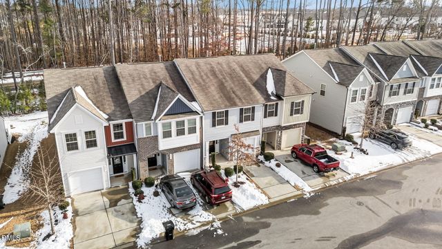 12 E Willow Trace Way, Clayton, NC 27527