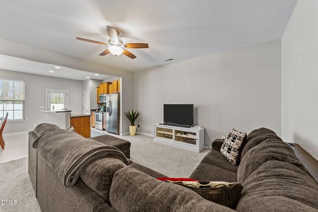 12 E Willow Trace Way, Clayton, NC 27527