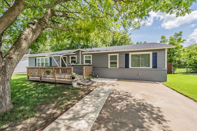 506 E 5th Street E, Weatherford, TX 76086